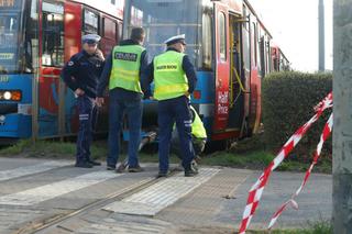 Wrocław. Tramwaj potrącił nastolatkę. Przechodziła na zielonym świetle