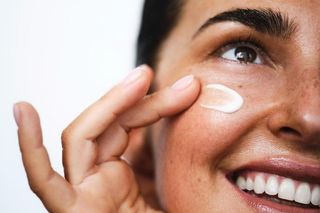 KLOO – nowa polska marka skincare Kosmetyki zaprojektowane tak, by dać nam więcej czasu na pielęgnowanie tego, co ważne