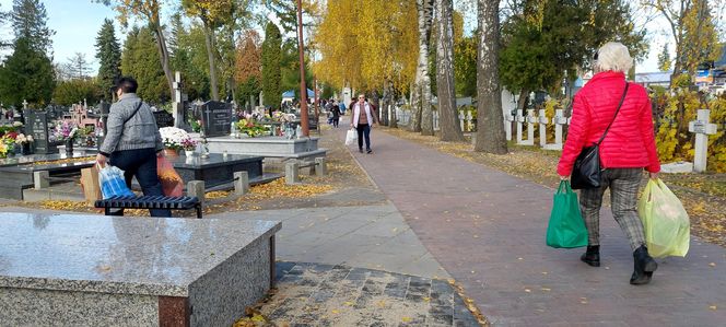 Przygotowania do Wszystkich Świętych Zamość