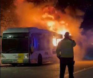 Autokar fanów Barcelony stanął w płomieniach! Dramatyczne sceny przed meczem Ligi Mistrzów