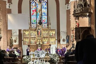 Pogrzeb Anity i Macieja. Lekarka i jej syn zginęli w Egipcie