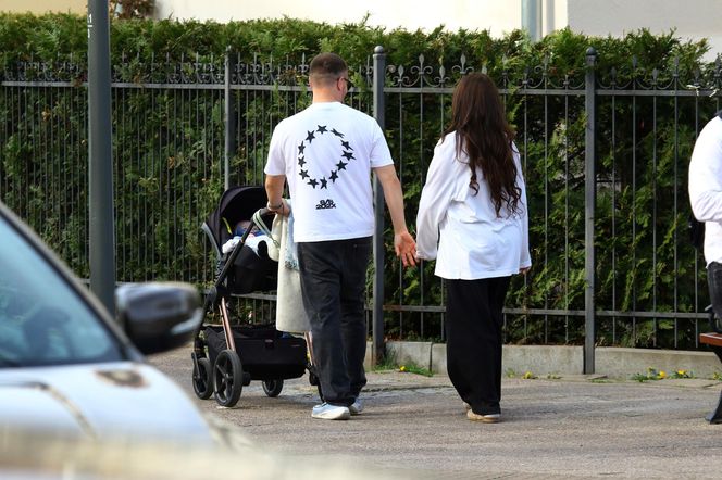 Marcin Hakiel z Dominiką i synkiem Romeo w Sopocie