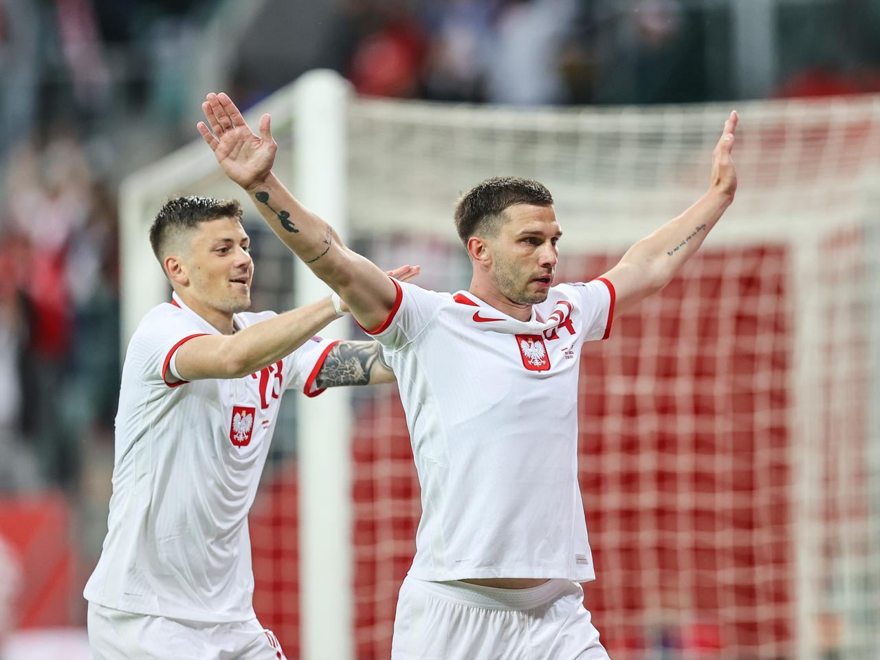 Jakub Świerczok zagra na Euro 2021 u boku Lewandowskiego? Milik może drżeć o miejsce w składzie!