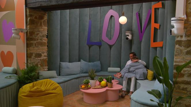 Love Island 9: widzowie martwią się o Bartka. Co dzieje się z chłopakiem?