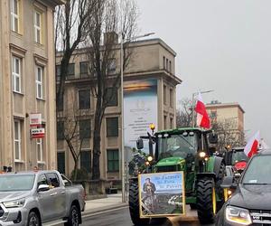 Strajk rolników w centrum Zielonej Góry. Przedsiębiorcy wyjechali na ulice 