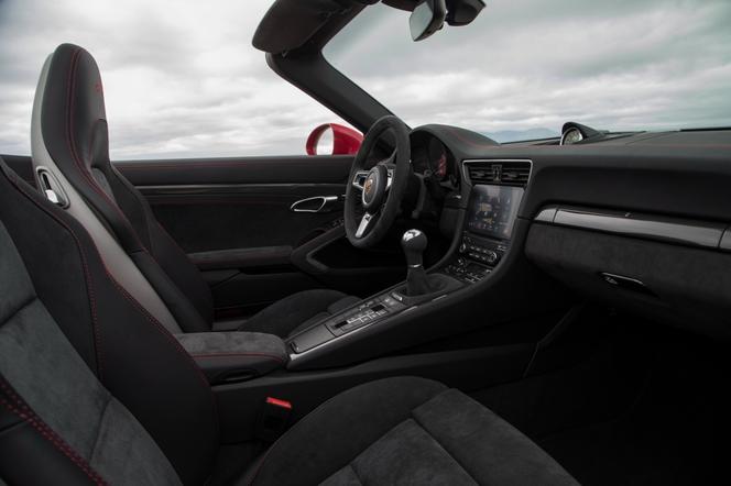 Porsche 911 Carrera GTS Cabriolet