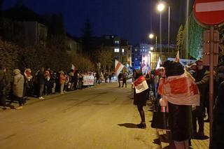 Akcja protestacyjna przed konsulatem Białorusi w Białymstoku 