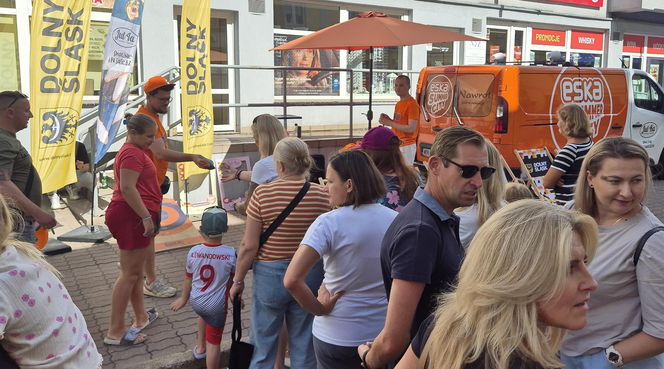 Rekordowy piernik, gwiazdy na koniach i wodne szaleństwo. Tak wyglądał finał ESKA Summer City