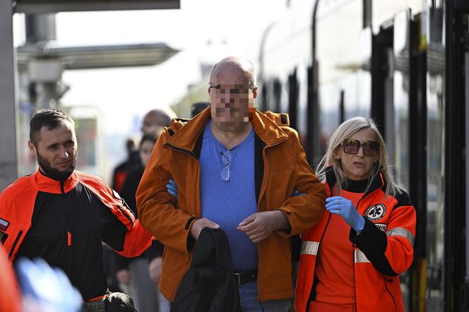Zderzenie tramwajów w centrum Warszawy. 13 osób rannych, ruch tramwajowy wstrzymany