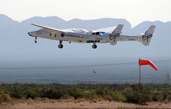 Miliarder Richard Branson poleciał w kosmos 