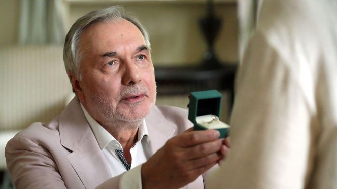 Barwy szczęścia odc. 3122. Józefina Rawiczowa (Elżbieta Jarosik), Andrzej Zastoja-Modelski (Leon Charewicz)