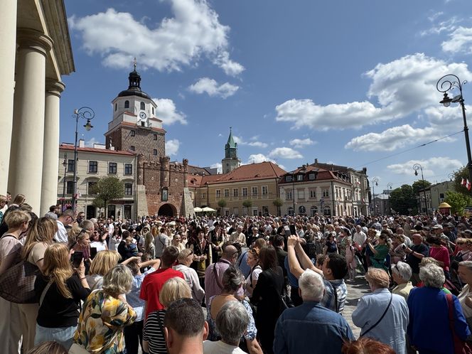 Rekordowy długi polonez w centrum Lublina