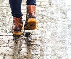 Śnieg i burze to kwestia godzin. Łopaty i skrobaczki pójdą w ruch