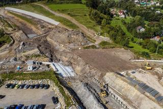 Trasa S1 będzie przecinać przełęcze i pola pomiędzy górami w Beskidach