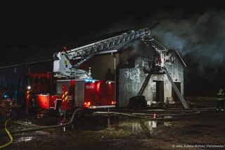 Pożar zakładu meblarskiego w Sadowie