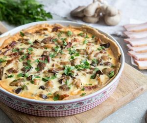 Aromatyczna tarta z kurczakiem. Wyśmienita na lunch, obiad lub ciepłą kolację