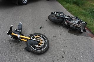 Tragiczny wypadek pod Wyszkowem. Motocykl rozerwało na pół! Kierowca ciężko ranny