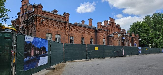 126-letni dworzec w Suwałkach przechodzi metamorfozę