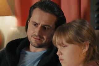 	Barwy szczęścia odc. 3009. Herman (Maciej Raniszewski), Emilka (Jessica Frankiewicz)