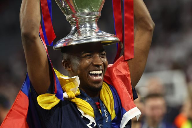 Zamieszki po triumfie PSG w finale Ligi Mistrzów