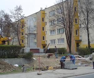 Zburzony i odbudowany!  Pomnik Niepodległości w Starachowicach