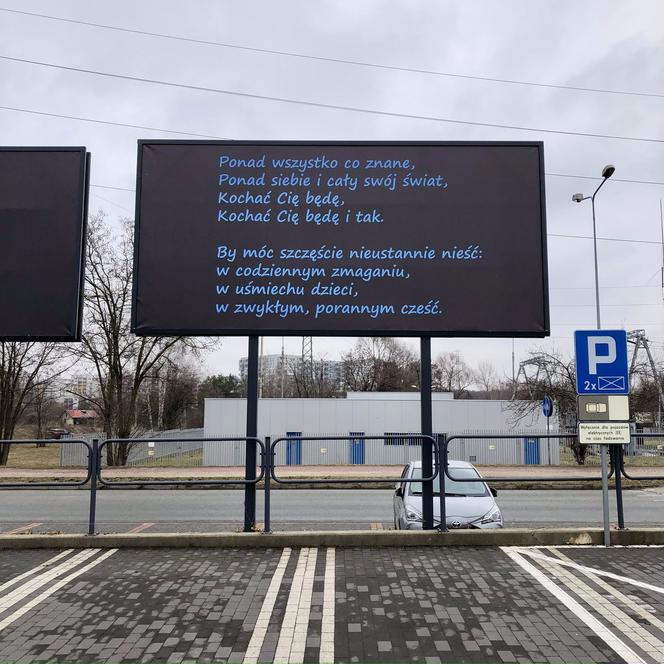 Katowice: Wynajął trzy bilboardy na Bażantowie, by wyznać miłość Pauli!