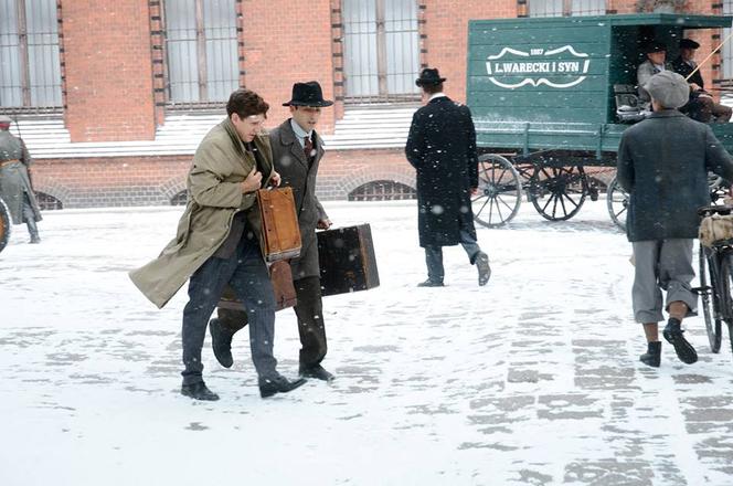 Bodo odc. 3. Eugeniusz Bodo (Antoni Królikowski), Moryc (Piotr Żurawski)