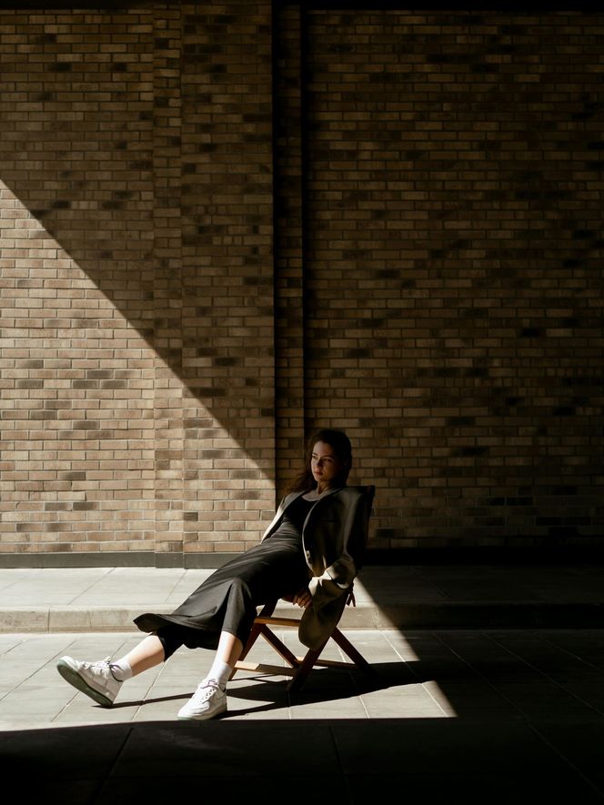 Nietypowe zestawy, które będą hitem tego sezonu. Sprawdź, czy masz je w swojej szafie