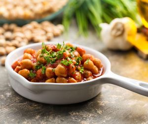 Chana Masala. Indyjski przepis na aromatyczny wege obiad