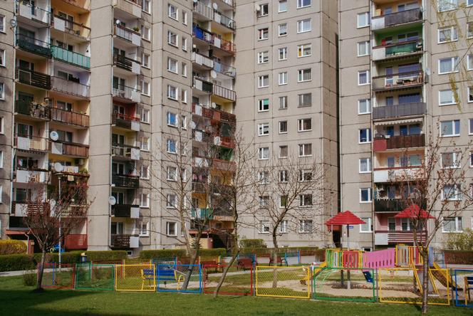 Osiedle Armii Krajowej w Opolu - zdjęcia. Marzenie dla miłośników wielkiej płyty