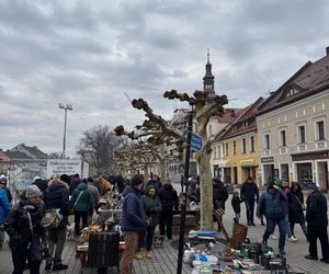 Pszczyński Jarmark Staroci to niezwykła giełda skarbów i perełek minionej epoki