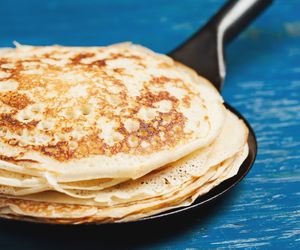 Jak zrobić naleśniki? Przepis na idealne ciasto naleśnikowe