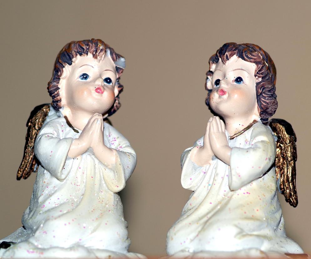 Figurki aniołów