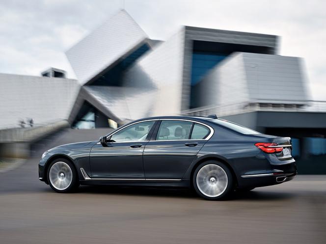 2016 nowe BMW Serii 7