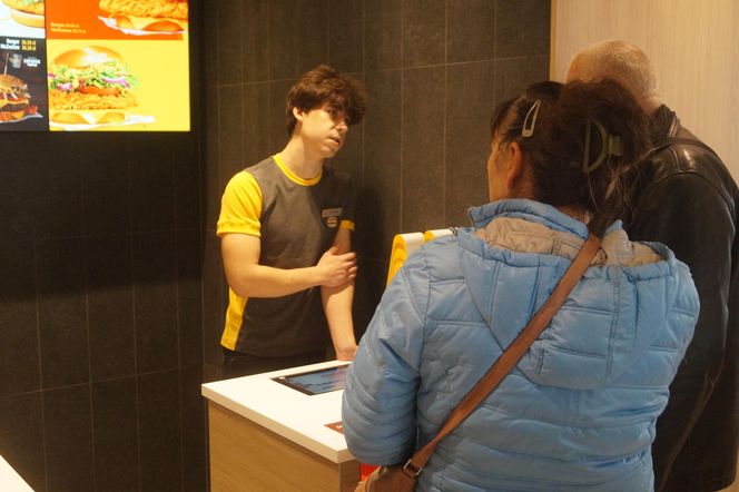 Nowy McDonald’s w Bydgoszczy otwarty! Byliści w środku 