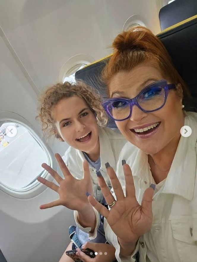 Katarzyna Skrzynecka na wakacjach, ale to córka zgarnia lajki. Te zdjęcia trzeba zobaczyć!