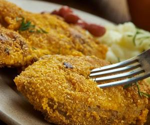 Duński frikadeller bije na głowę schabowe. Z sosem znikają w mgnieniu oka