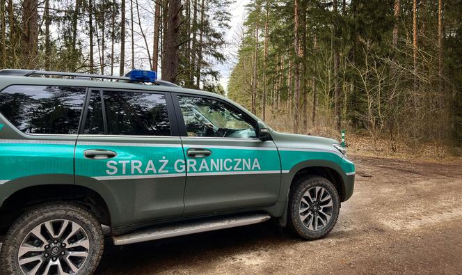 Ponad 60 nowych samochodów terenowych otrzyma Straż Graniczna