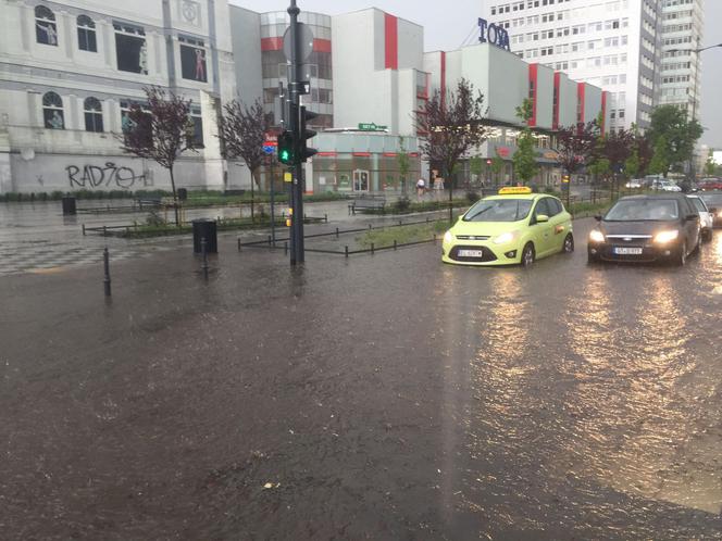 Krajobraz centrum Łodzi po burzy