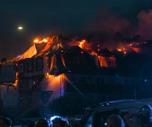 Pożar bloku w Ząbkach. Przerażające zdjęcia z miejsca tragedii