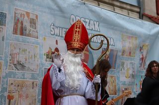 Ulicami Lublina przeszedł Orszak św. Mikołaja