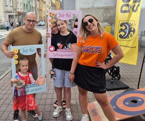 Rekordowy piernik, gwiazdy na koniach i wodne szaleństwo. Tak wyglądał finał ESKA Summer City