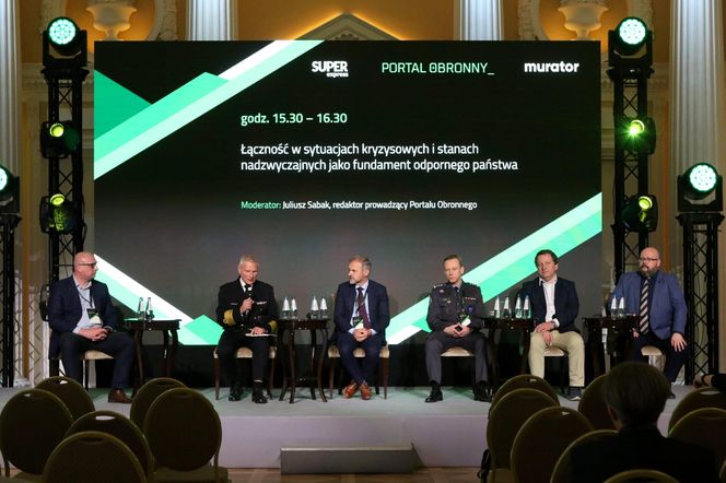  Łączność w sytuacjach kryzysowych i stanach nadzwyczajnych jako fundament  odpornego państwa