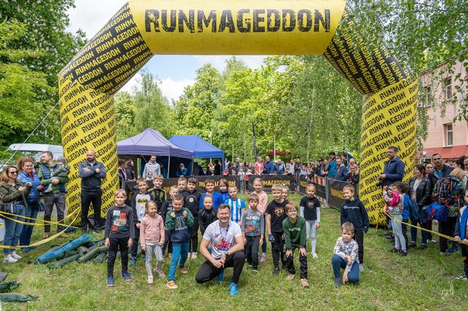 Runmageddon Kids rozgrzał Chorzów. 330 młodych zawodników pokonywało przeszkody