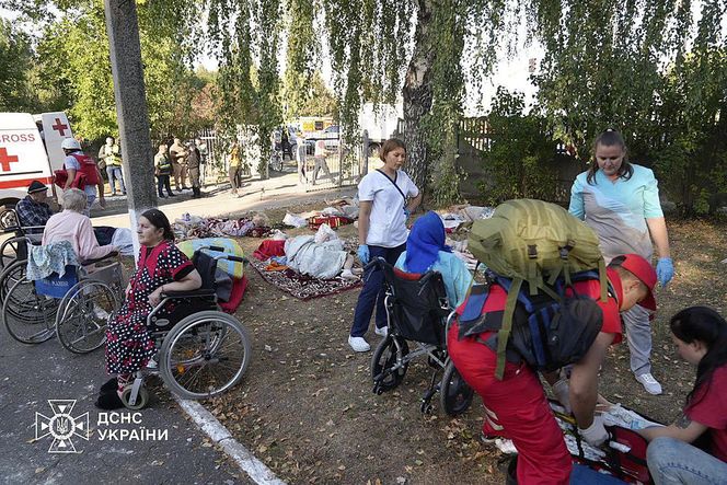 Putin zbombardował seniorów w domu opieki! Wielu rannych i ofiara