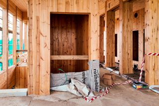 Biurowiec z CLT w Wielu pod Kościerzyną skończony