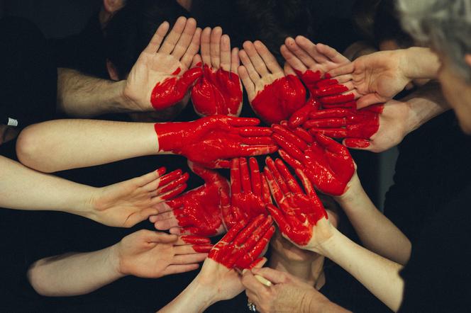 Radomianie oferują bezpłatną pomoc! Grupa Widzialna Ręka-Radom już działa!