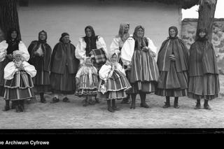 Boże Ciało w przedwojennej Polsce. Zobacz, jak kiedyś obchodzono Boże Ciało [ARCHIWALNE ZDJĘCIA]