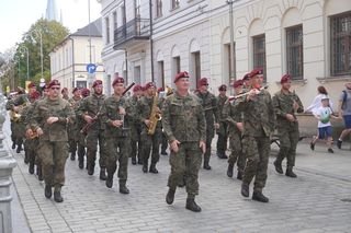 Orkiestra wojskowa na ulicach Kielc! Będzie też koncert