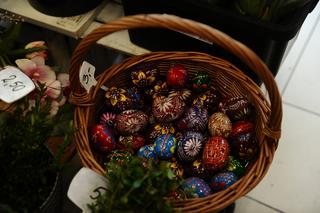 Drożyzna w koszyczkach. Horrendalnie wysokie ceny na warszawskich bazarach